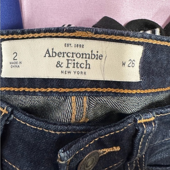 Abercrombie & Fitch Blue Skinny Jeans with Classic Dark Wash and studded front - Picture 6 of 6